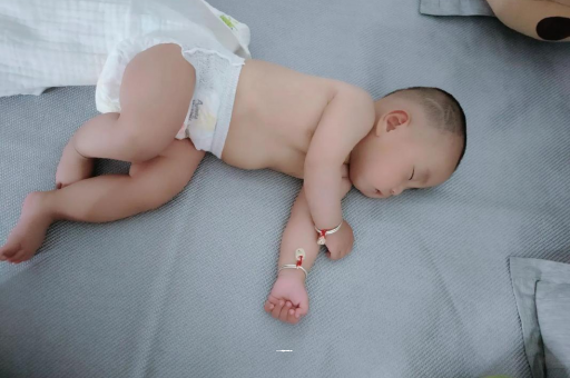 岑溪为什么孕妇脚长湿疹
